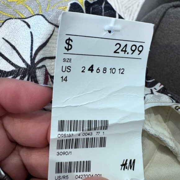 H&M Sparkly Floral Patterned Mini Dress - Size 4 - Picture 9 of 9